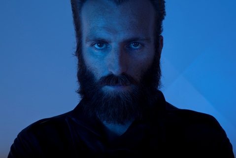 ben frost A写　small